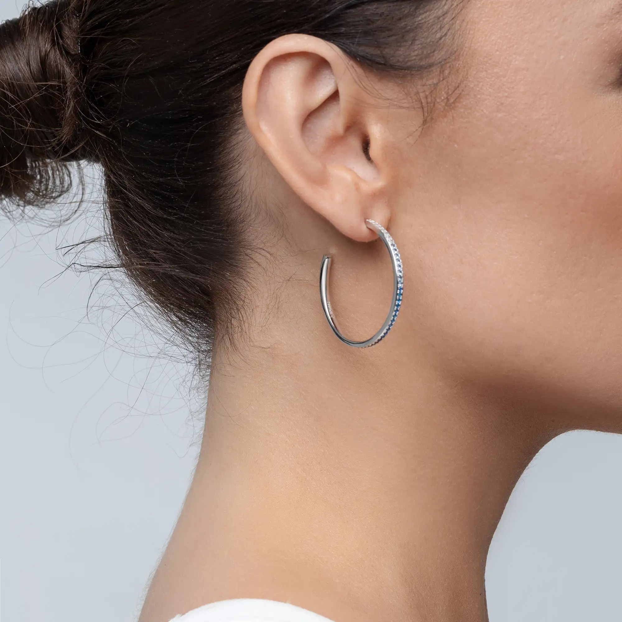 S925 Color Gradient One Row Hoop Earring - Single - Image 2