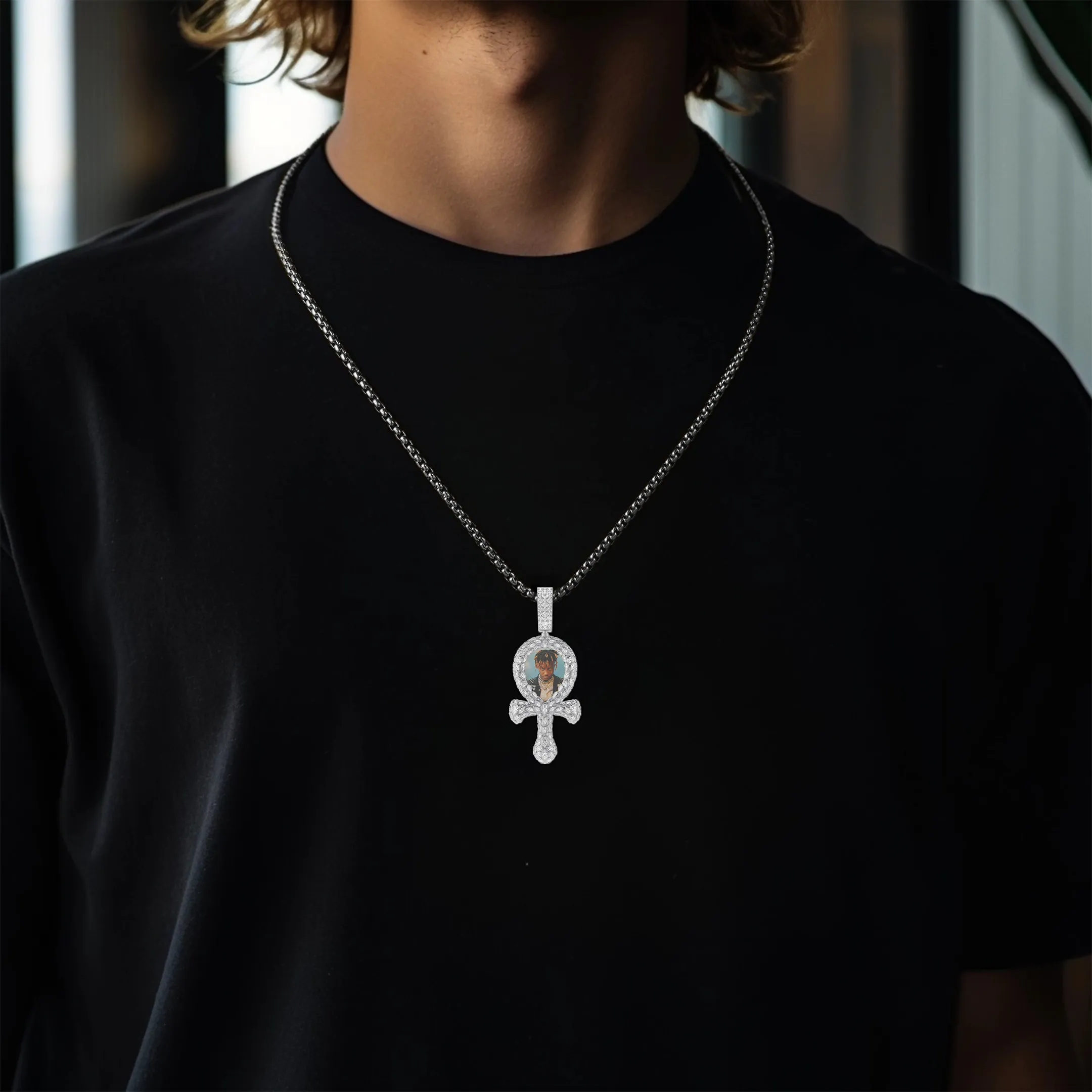 Custom Anka Rotating Photo Pendant - Image 20
