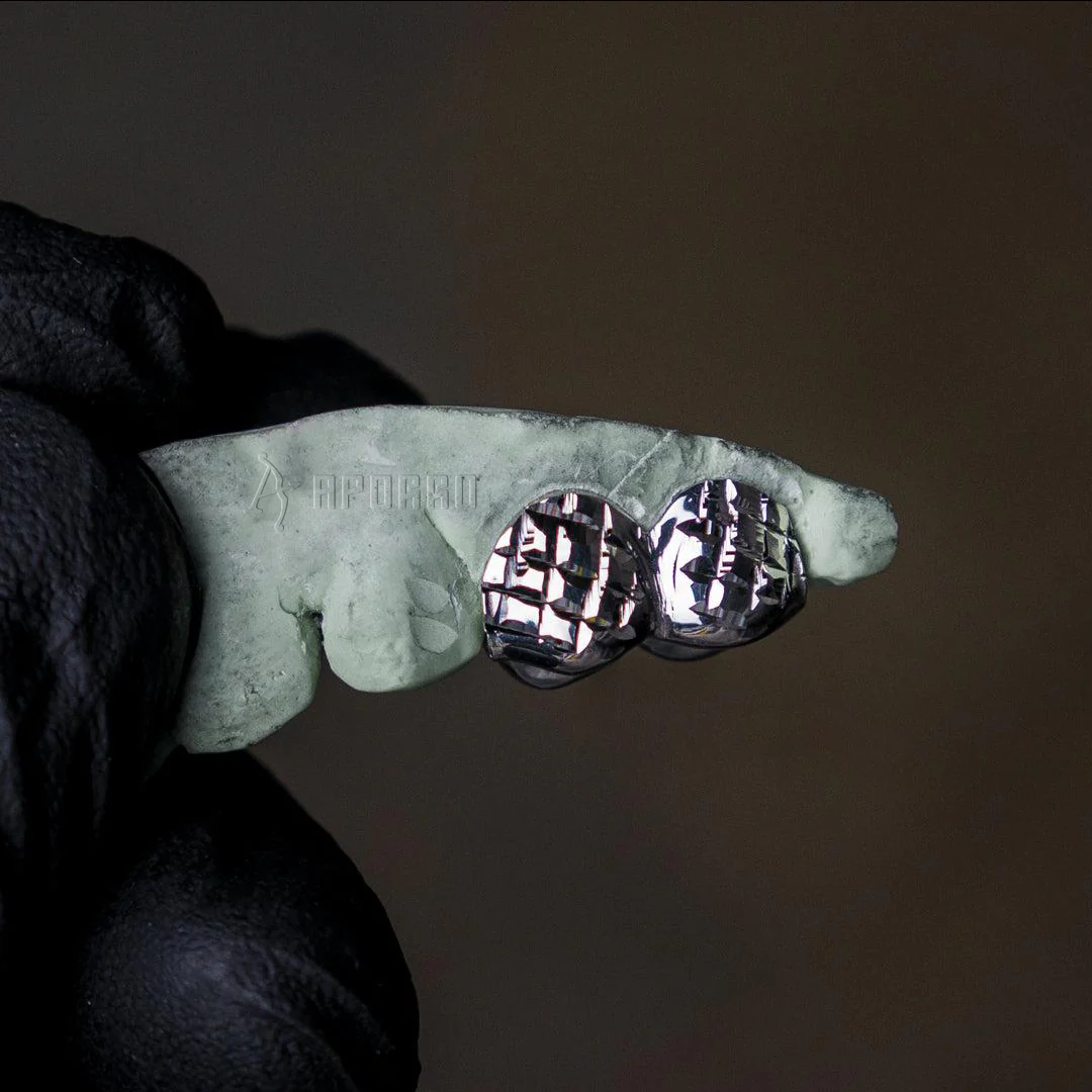 Custom Diamond Cut Grillz - Image 5