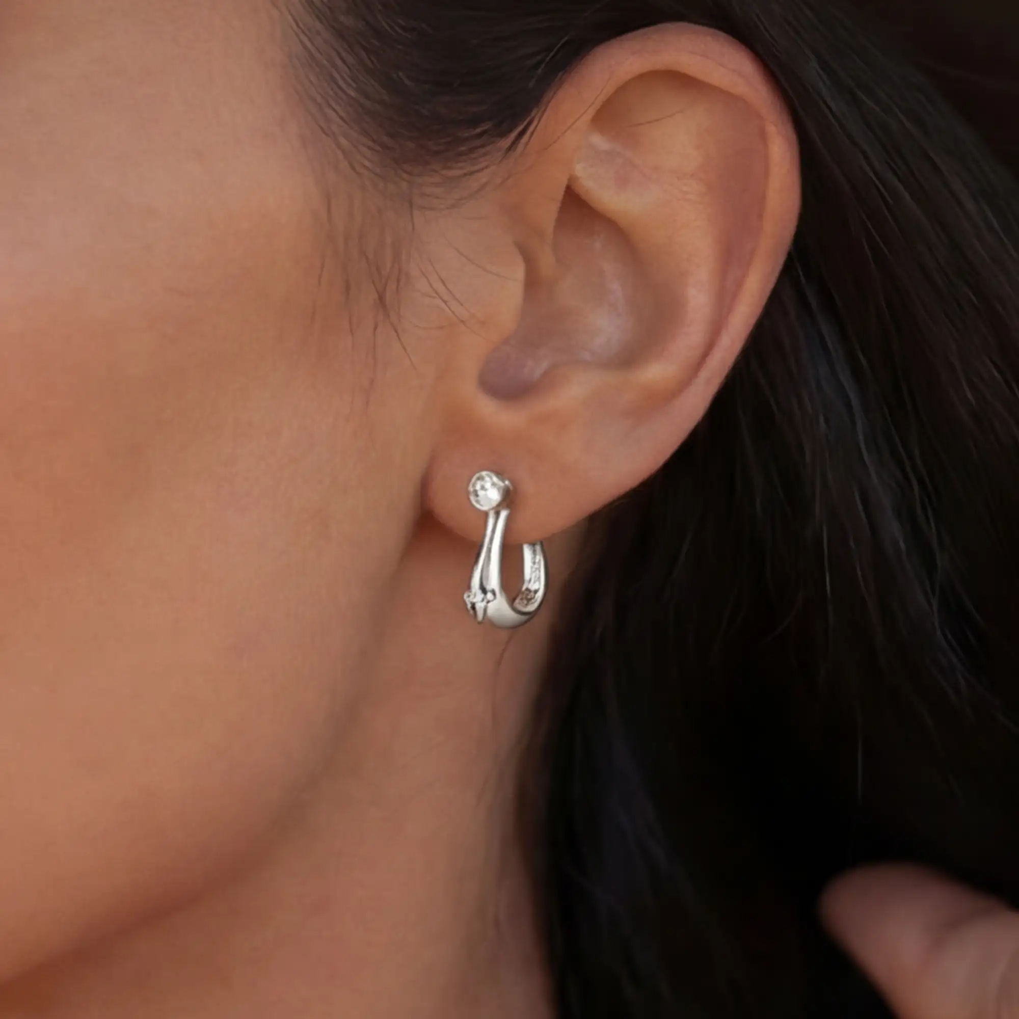 Horseshoe Plain Gold Hoop Earring - Image 3