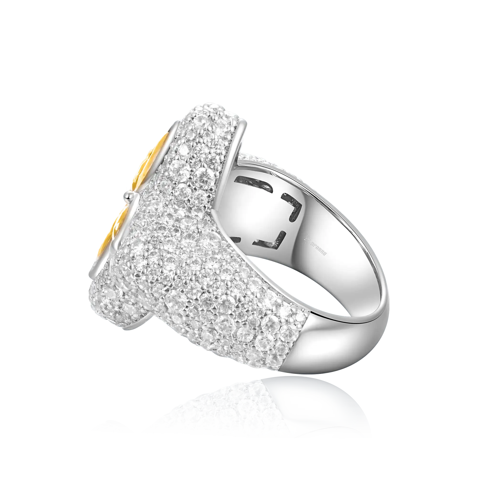 Iced Luminous Clover Ring - Yellow Diamond - Image 6