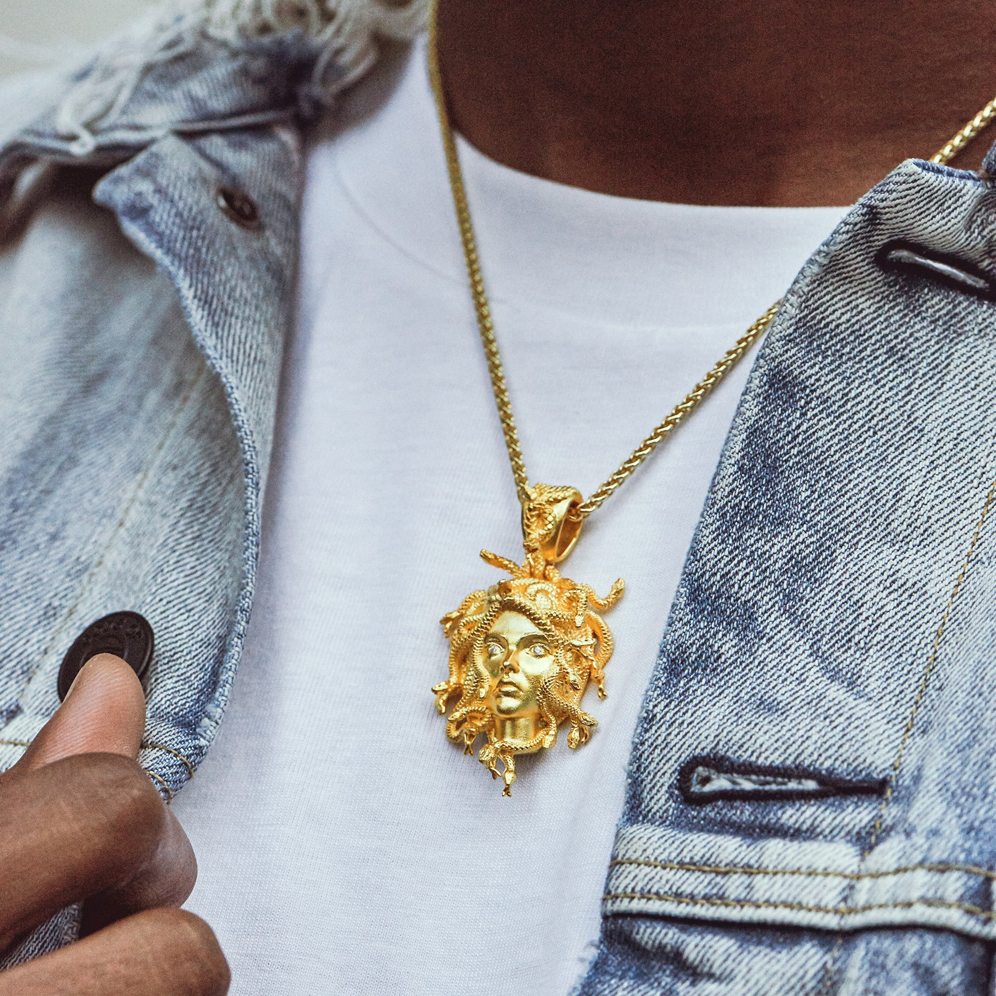 Medusa Statue Pendant - Image 2