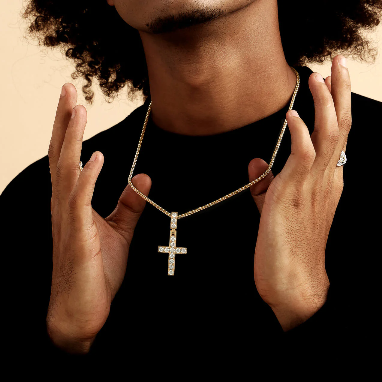 Modern Essentials Tennis Cross Pendant & Chain Set - Image 5