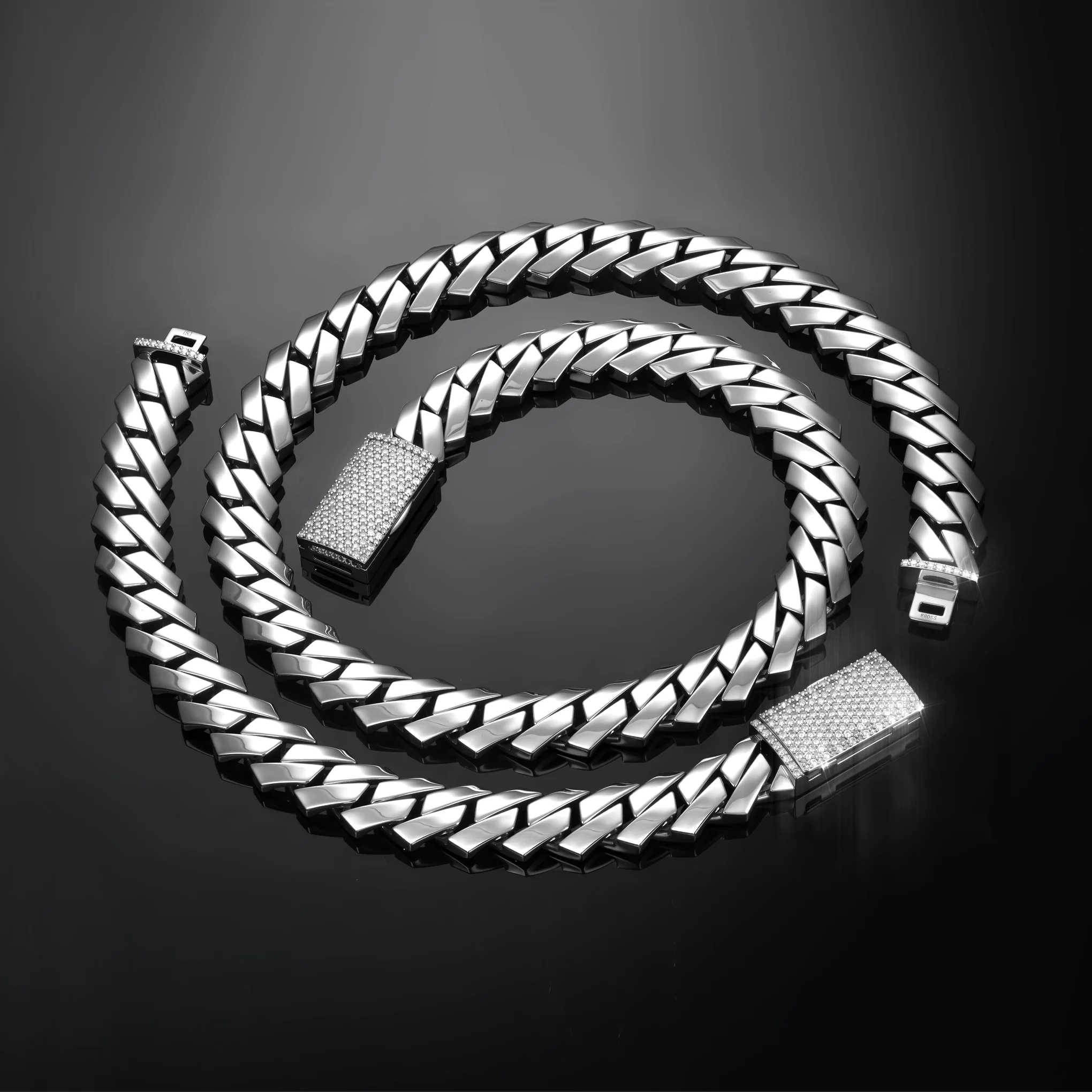 Plain Gold Prong Cuban Link Chain - 10mm - Image 6