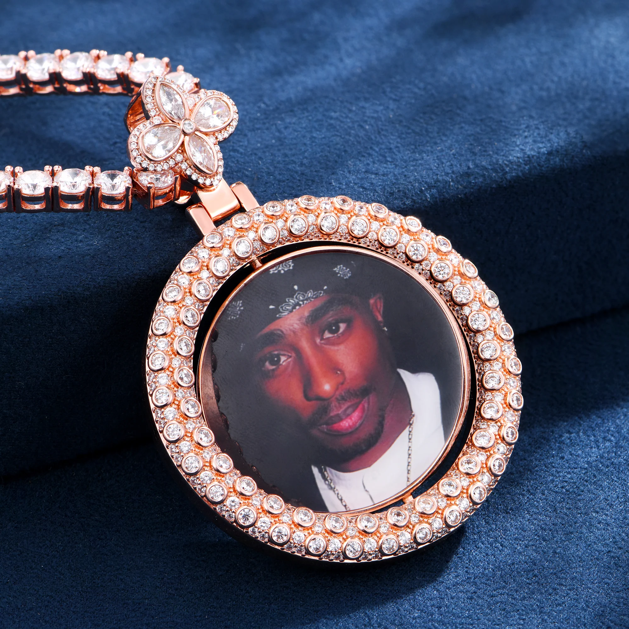Custom Round Encrusted Photo Pendant - Image 15