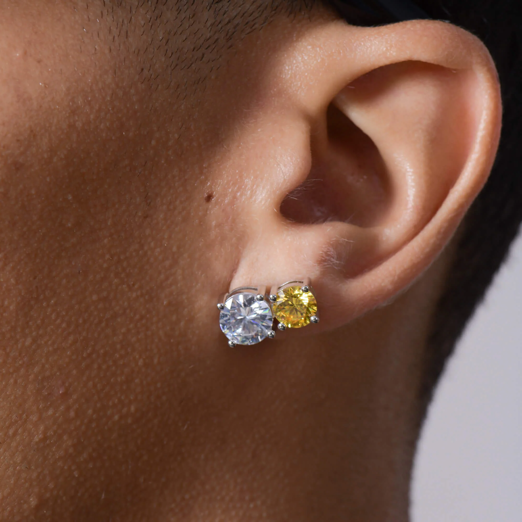 Single Toi et Moi Stud Earrings – Twin Rounds - Image 9